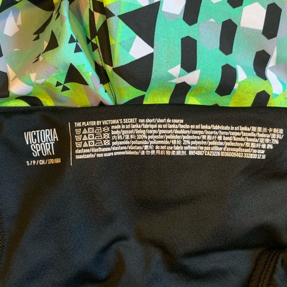 Victoria Sport Work Out Shorts - Picture 3 of 3